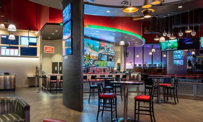 Blanton Hotel | Southland Casino Hotel