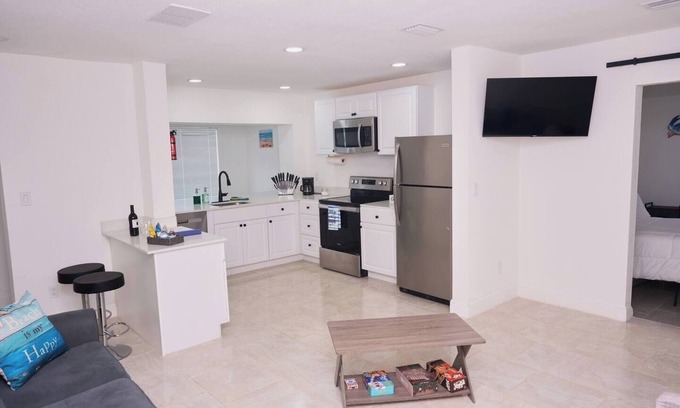 Ortona North Wohnung | Spacious 2 bedroom with Oceanview across the Beach