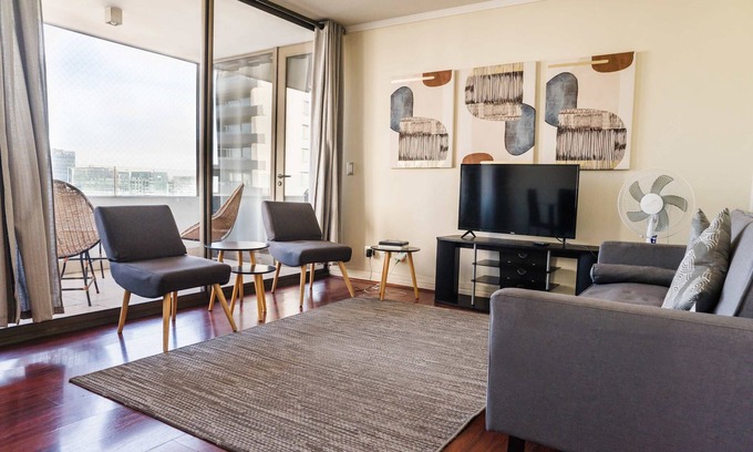 Apoquindo Wohnung | Spacious Accommodation in Parque Arauco 2B2B