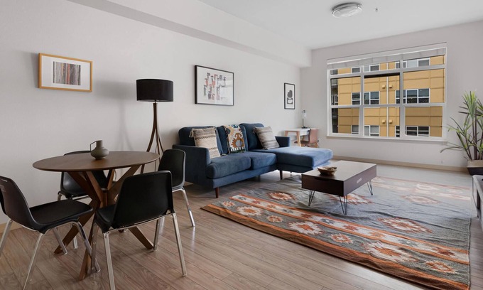 Bothell Wohnung | Spacious 2BR in Bothell with Onsite Amenities