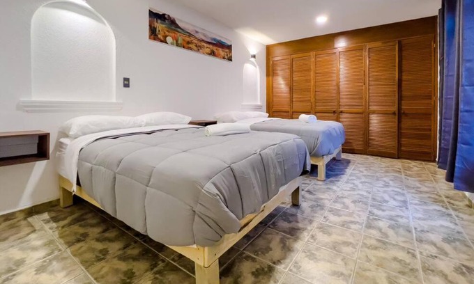 San Luis Potosi Haus | Spacious 3BR Home Sleeps 12