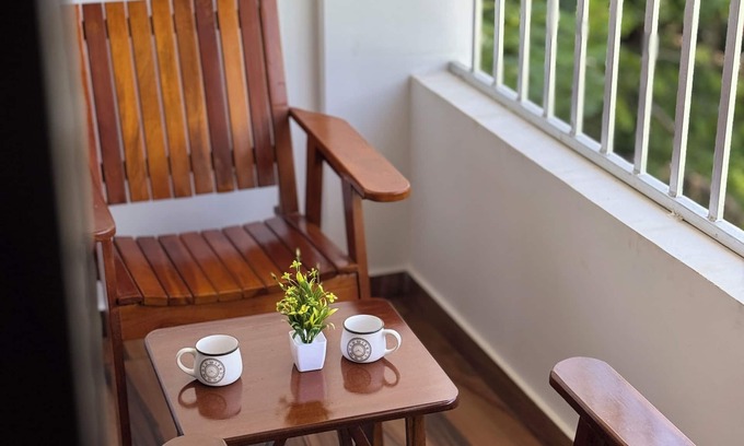 Manjoora Wohnung | Spacious 4BHK in Wayanad with WiFi, AC, gym & modern amenities