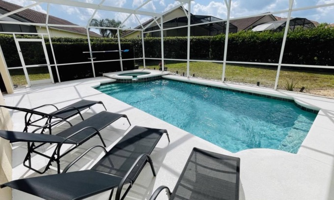 Tuscan Hills Villa | Spacious 5BR Gated Resort Villa w/ Private Pool & Spa – Near Disney!