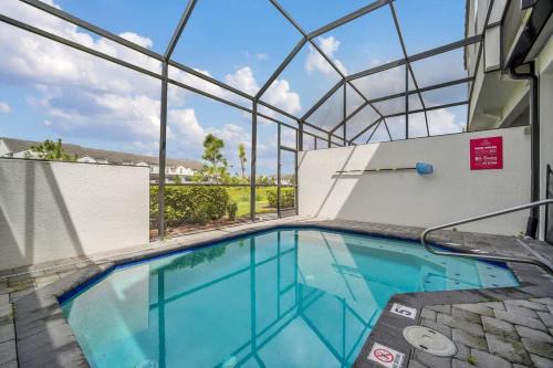 Davenport Haus | Spacious 5BR Resort - Private Pool - Near Disney!