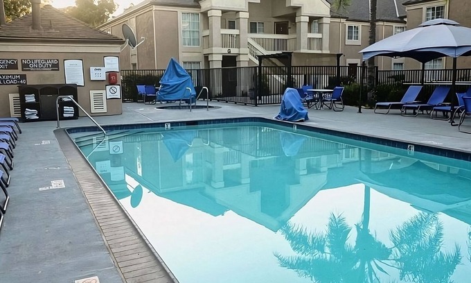 Highlands - Perkins Resort | Spacious Accommodation w/ Full Kitchen Near Louisiana State University Campus!