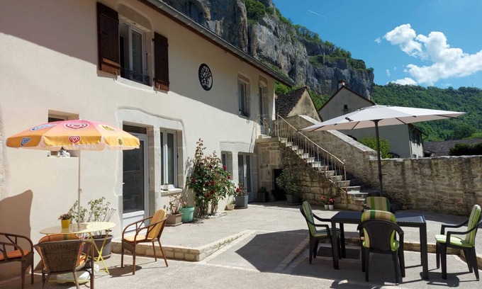Baume-les-Messieurs Wohnung | Spacious apartment at Domaine du Lynx in Baume-les-Messieurs