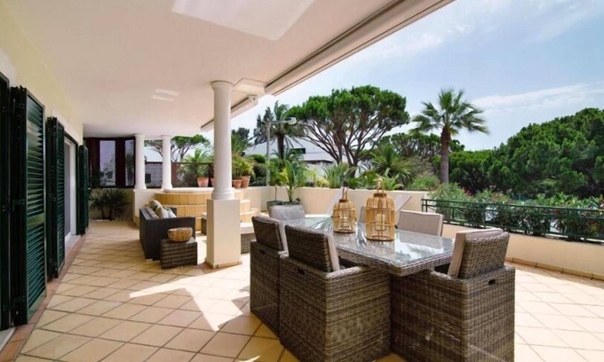 Vale do Lobo Wohnung | Spacious apartment a few minutes walk from the beach, Vale do Lobo Algarve