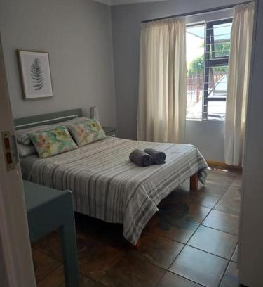Graaff-Reinet Wohnung | Spacious, bright private flat