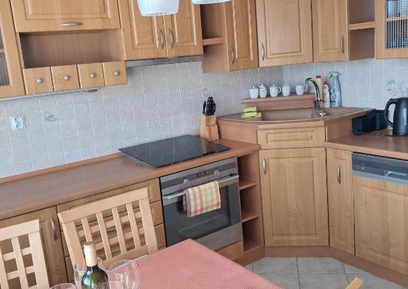 Prievidza Wohnung | Spacious flat in Prievidza near Bojnice with a beautiful view