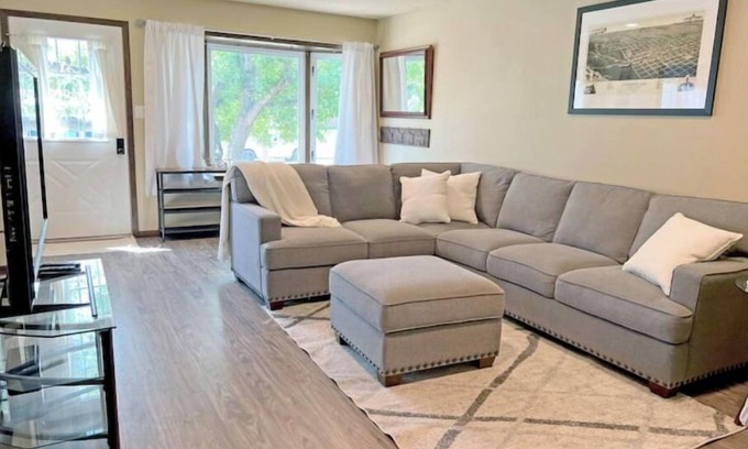 Bismarck Haus | Spacious Home Away From Home!