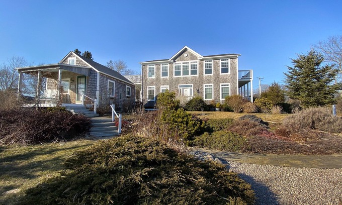 Charlestown Haus | Spacious house with water views for beach and kayak adventures