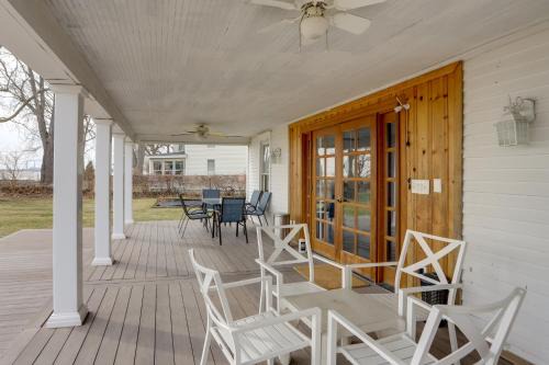 Woodland Beach Haus | Spacious Lakefront House with Backyard Fire Pit