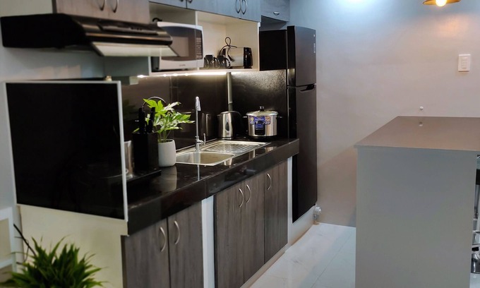 Cagayan de Oro Eigentumswohnung | Spacious, Modern Condo & on the ground floor