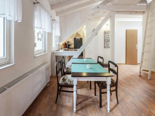 Thale Haus | Spacious Multi-Level Stay, cleaning included