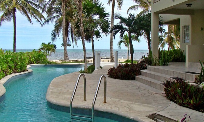 San Pedro Eigentumswohnung | Geräumiges Apartment mit 1 Schlafzimmer und Meerblick
