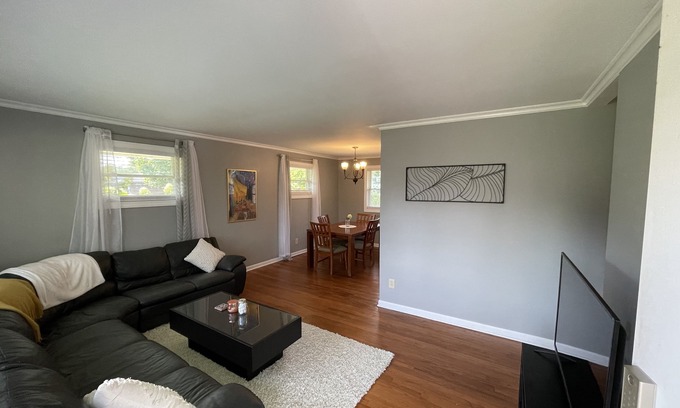 Worthington Wohnung | Spacious, pet friendly, 2BR APT - 10min from OSU Campus