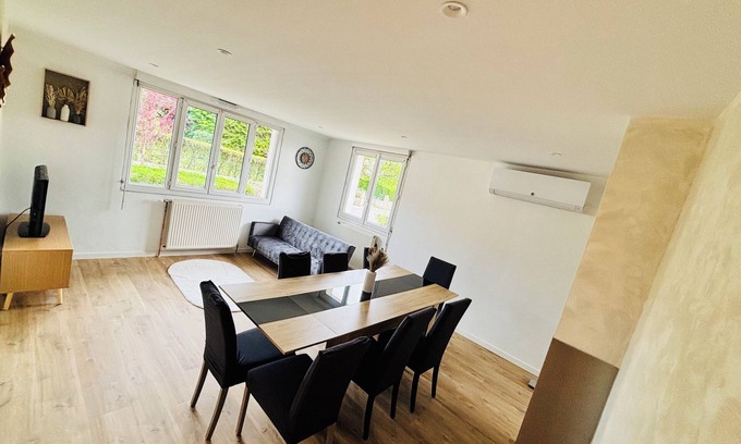 Monnieres Haus | Spacious, quiet house - 4 bedrooms