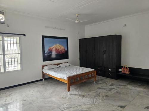 Coimbatore Haus | Spacious Room with attached bathroom