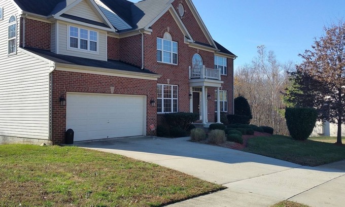 Fort Washington Haus | SPACIOUS Single Home near DC & National Harbor