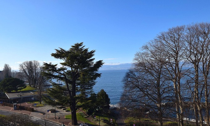 Evian-les-Bains Wohnung | Geräumiges Studio in Évian-les-Bains, Balkon, zentrumsnah