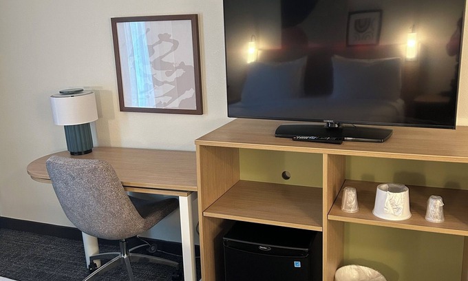 Dothan Hotel | Dothan East Inn & Suites