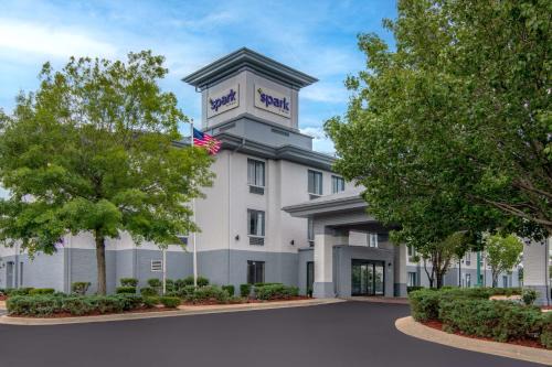 Gunter Afs Hotel | Spark by Hilton Montgomery EastChase
