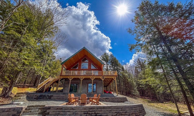 Schenevus Kabine | Sparrowhawk Lake Log Estate With Firepit Lakefront