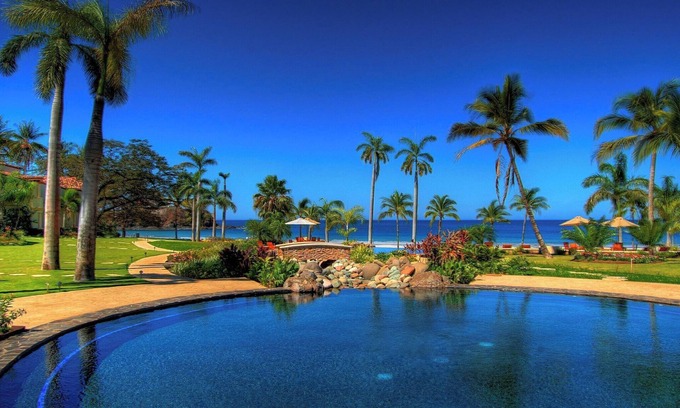 Playa Flamingo Villa | Spektakuläre 5-Sterne Oceanfront Villa in renommierten Palms Residenzen
