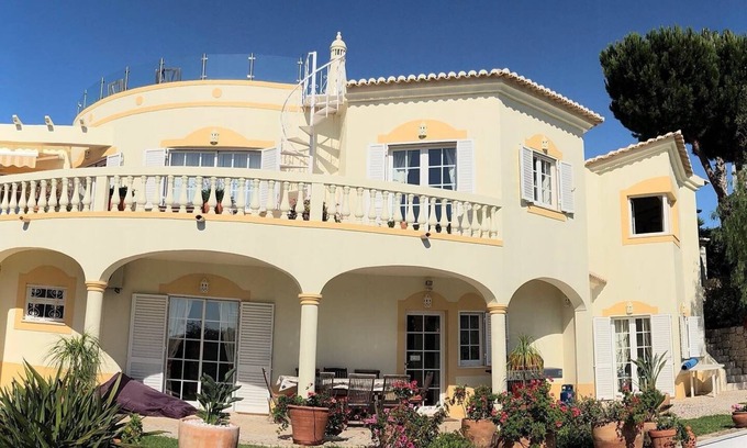 Vila do Bispo Villa | Ferienhaus mit privatem Swimmingpool, auf einem 18-Loch-Golfplatz