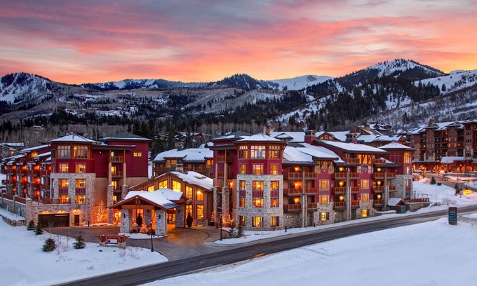 Park City Kabine | Spektakuläre 2 Schlafzimmer / 3 Badezimmer, Ski In / Ski Out Urlaub von 11 bis 18 Februar 2016