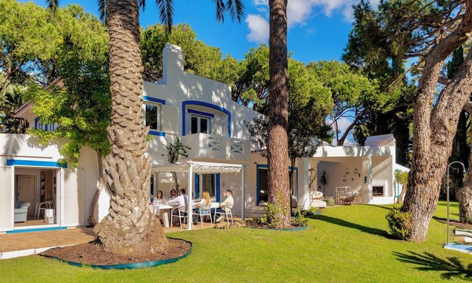 Almancil Haus | Spectacular Villa in Quinta do Lago - Private Pool, BBQ & 5-Star Concierge