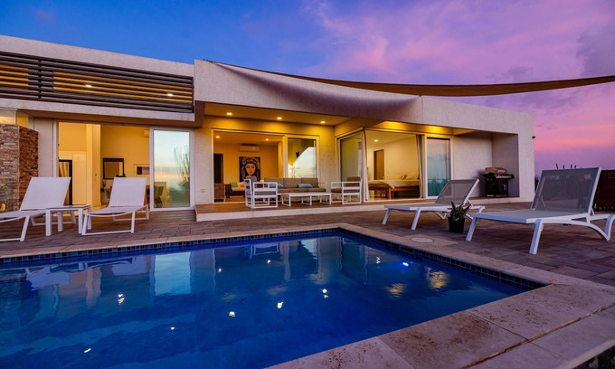Alto Vista Villa | Spectacular Villa, Stunning Island and Ocean View, sleeps 6.