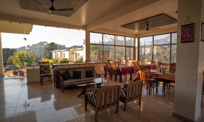 Dharamshala Hütte | spirtitual staycation