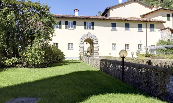 Pare Wohnung | Wunderschöne Villa aus dem 17. Jahrhundert, die Papst Innozenz XI. Gehörte