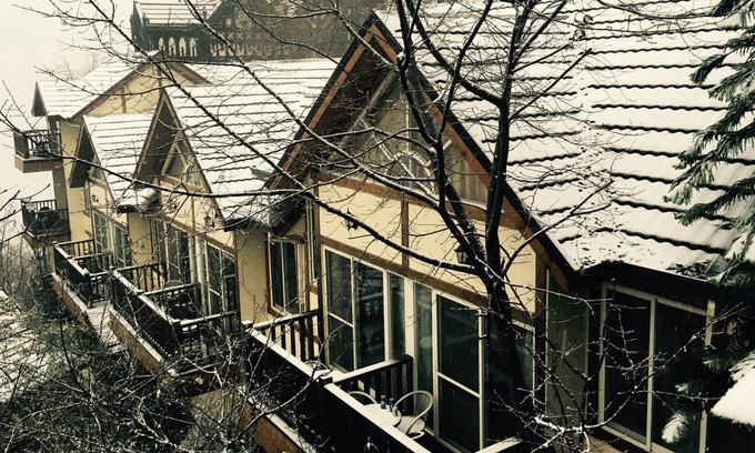 Ren'ai Hotel | Spring Ground B&B