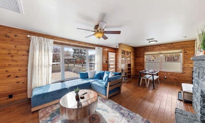 Flagstaff Haus | Spring in Flagstaff! ~ Close to Downtown!