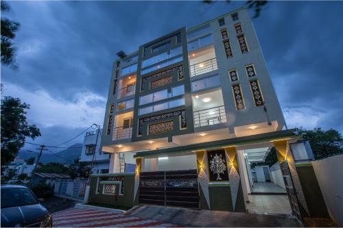 Karunya Nagar Wohnung | Sree Bharat Apartment