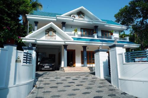 Guruvayur Haus | Sree Nandhavanam Homestay