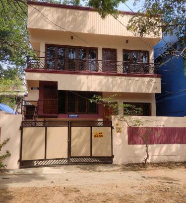 Thiruvananthapuram Kabine | Sreevalsam Guest House