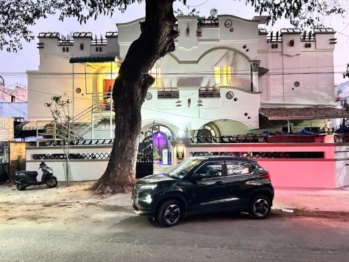 RS Puram Haus | Sri Lakshmi inn