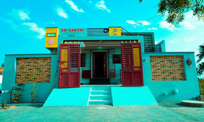 Tiruvannamalai Haus | Sri Sakthi Residence - Mount View - Divinity House for your temple visit