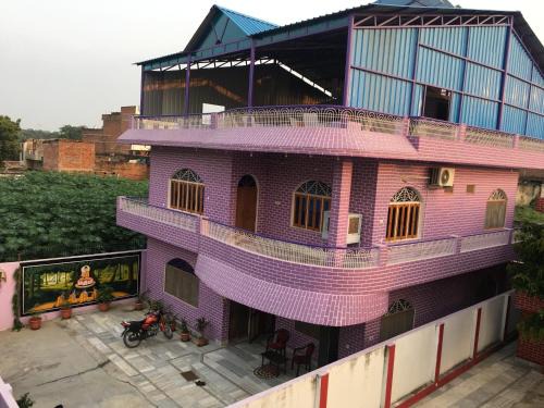 Sarnath Haus | Srishti Shelter