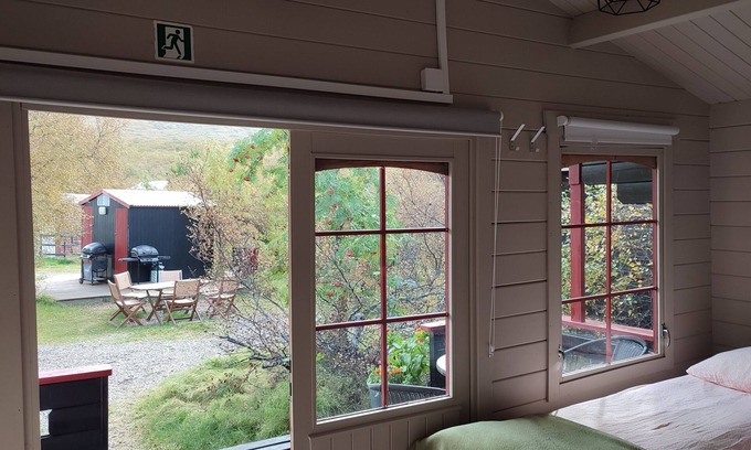 Vallanes Haus | Stóra Sandfell Rooms and Cottages