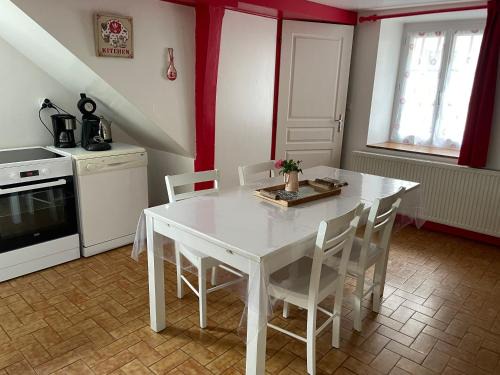 Baume-les-Messieurs Haus | ST JEAn