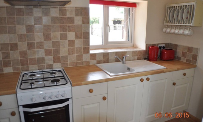 Mark Hütte | Stallhütte im Dorf Mark