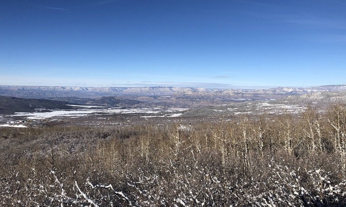 Mesa Haus | Herrliche Aussicht von einer gemütlichen Hütte in der Nähe des Skigebiets Powderhorn und der Grand Mesa!