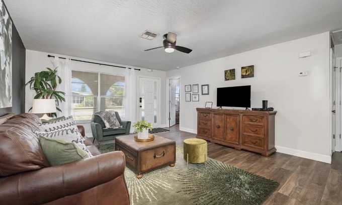 Indian Harbour Beach Haus | Starfish Enterprise