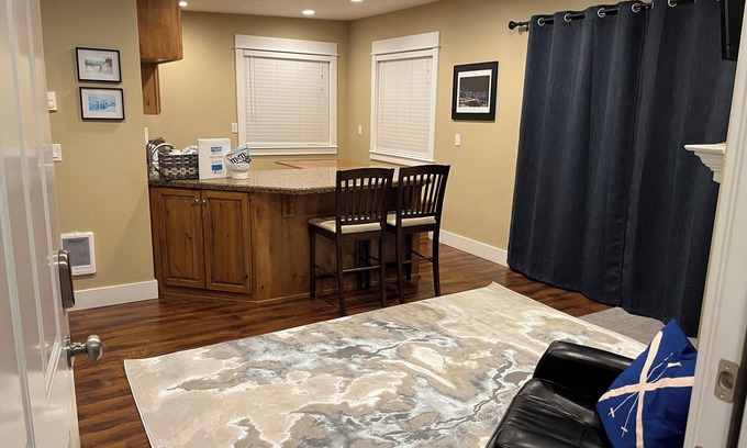 Sandpoint Eigentumswohnung | Stay and play, sleeps 6 with a beautiful view of Schweitzer Mountain