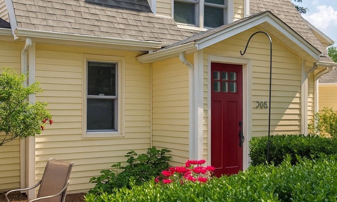 Bryant Pattengill East Haus | Stay in a centrally located home, 1.5 miles from downtown Ann Arbor.