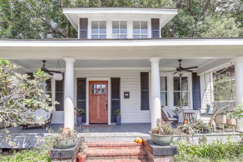 Roseland Terrace Historic District Haus | Stay Near LSU! Baton Rouge Home 3 Mi to Stadium